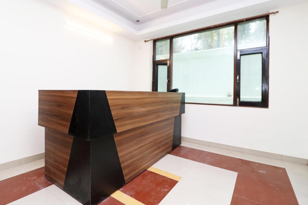 Oyo Flagship 28755 Hotel 9 Palm Rajpur Exterior photo