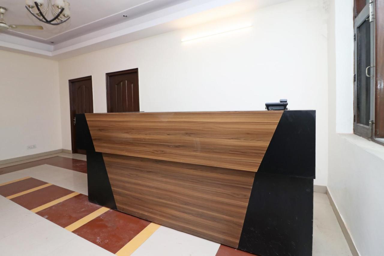 Oyo Flagship 28755 Hotel 9 Palm Rajpur Exterior photo